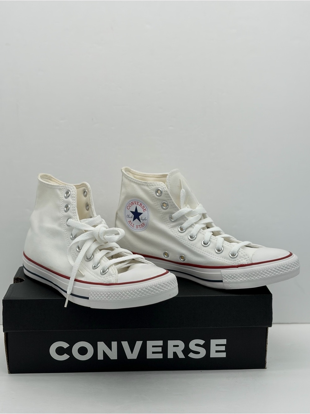Converse Men’s Unisex White High Top Sneakers with Red & Navy Accents - Picture 2 of 13